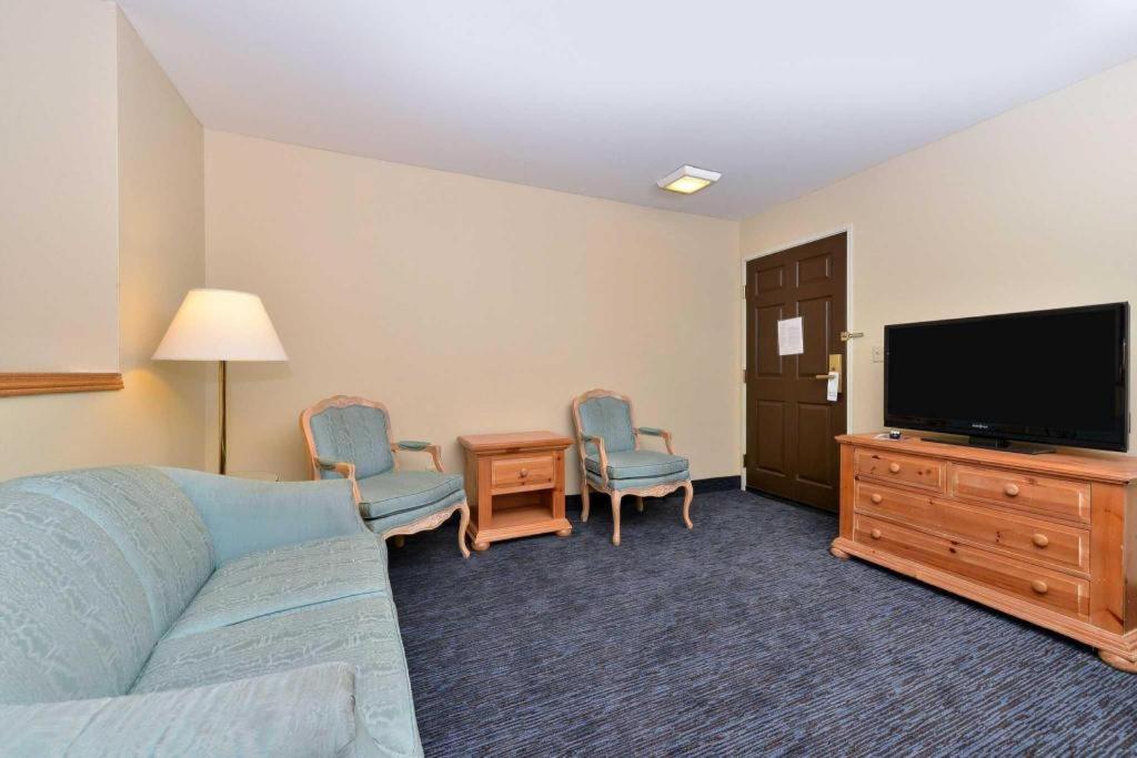 Quality Inn & Suites Shawano Luaran gambar